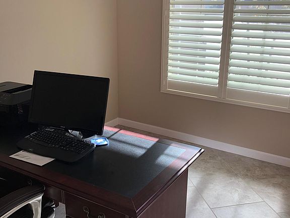 Office / Flex Room