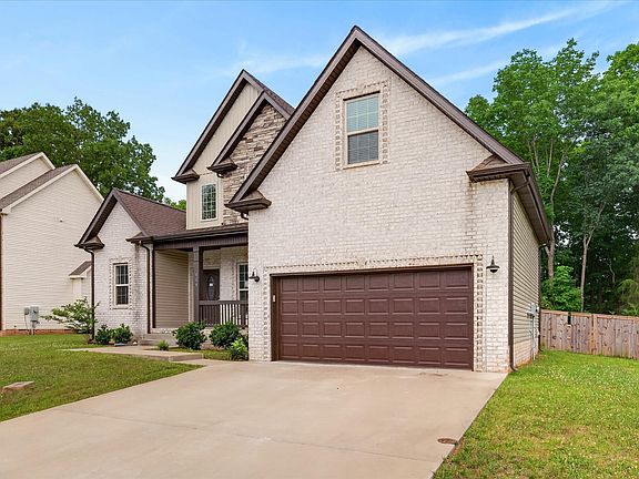 4th image of 404 Glenstone Springs Dr