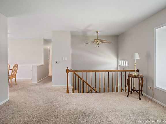 3rd image of 248 W Kennedy Dr