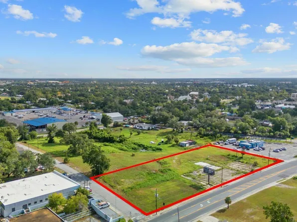 519-531 E 6th St, Panama City, FL 32401
