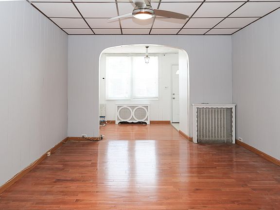 4th image of 94 Boyd Ave