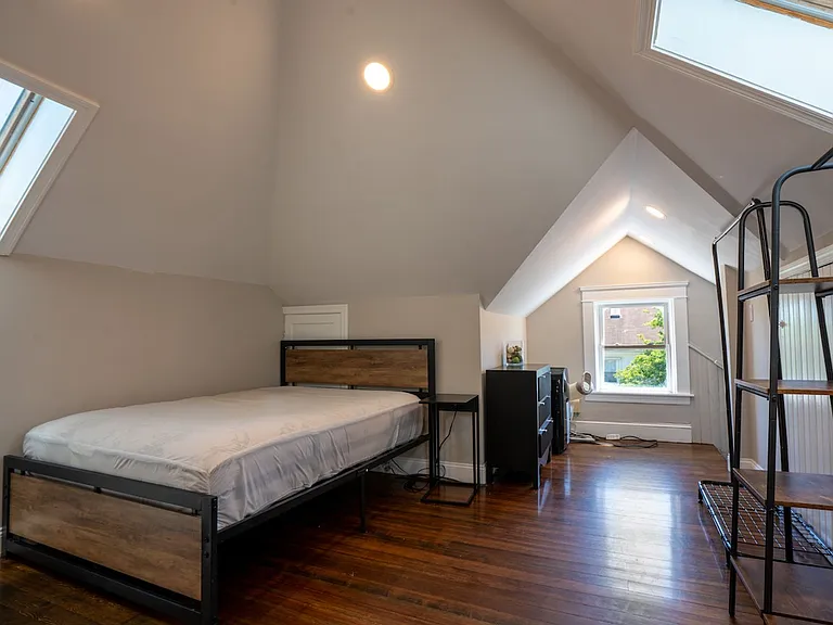 448 Pleasant Valley Pkwy #3 — Photo 20