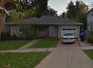 715 W 3rd St, Appleton, WI 54914