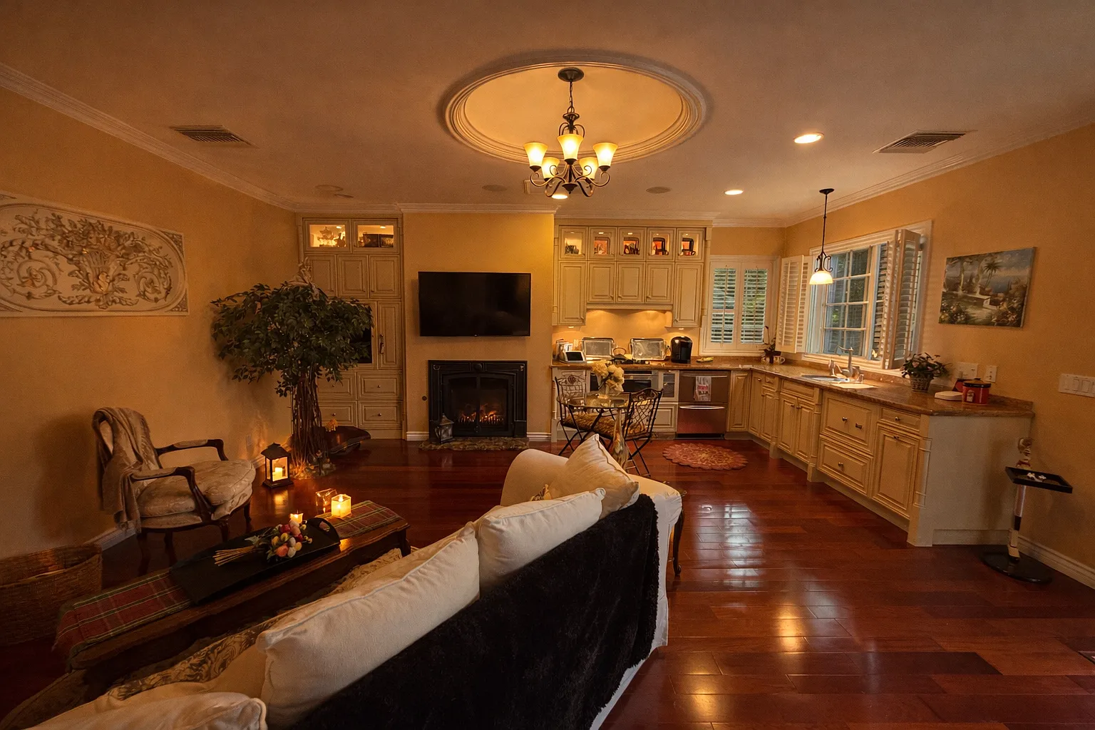 1 bed, 1000 sqft, $4,500 — Photo 3