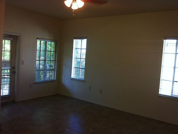 2nd image of 5250 Hampton Beach Pl