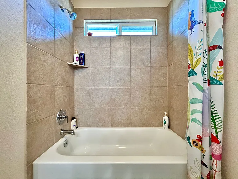 445 Arrowhead Vine St — Photo 34