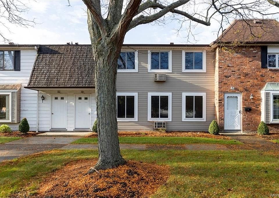 1st image of 88 Wellington Ct #A