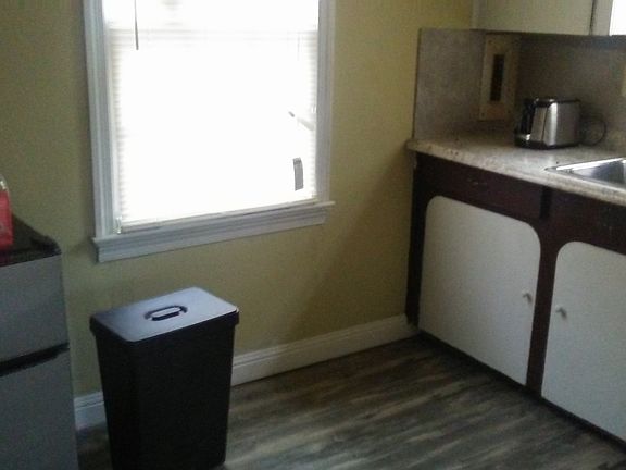 5th image of 3016 Richfield Dr