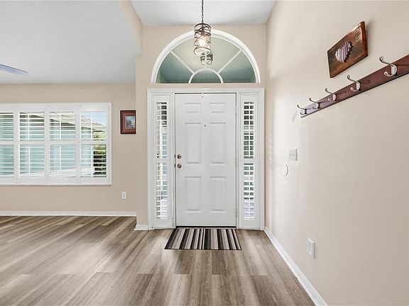 5th image of 18224 E Apshawa Rd