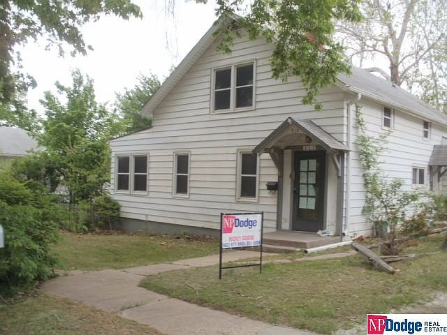1st image of 312 N 6th St