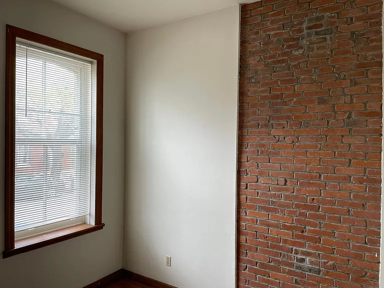 1328 Shenandoah Ave #1 — Photo 6