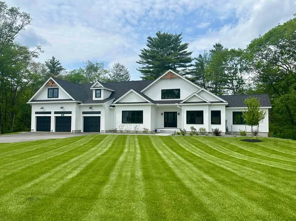 12 Little River Road Unit 7, Exeter, NH 03833