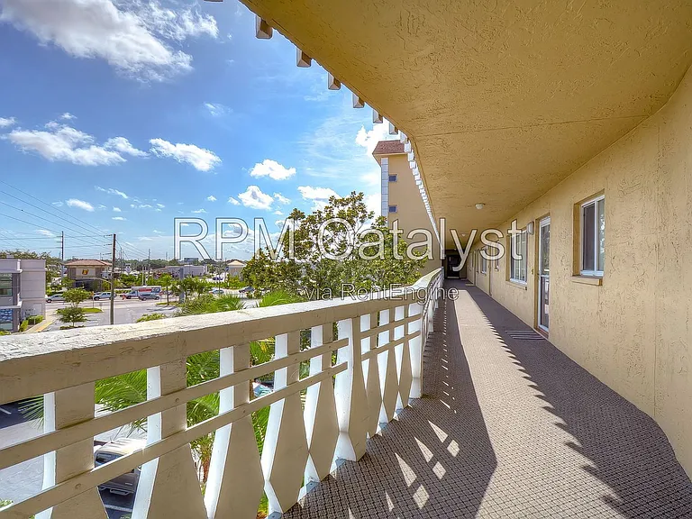 8950 Park Blvd #310 — Photo 36