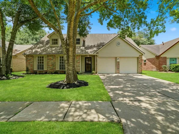 7011 Glen Rosa Dr, Katy, TX 77494