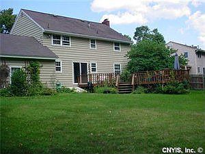 3rd image of 137 Brookside Ln