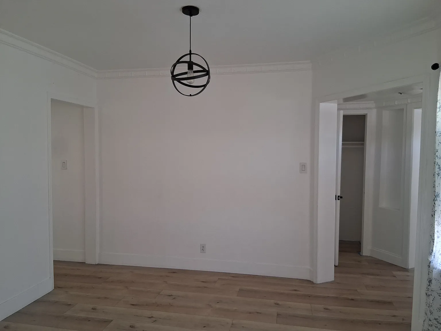 2 bed, 1227 sqft, $3,300 — Photo 4