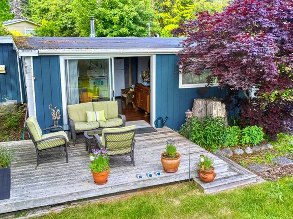 1911 Apa Rd, Point Roberts, WA 98281