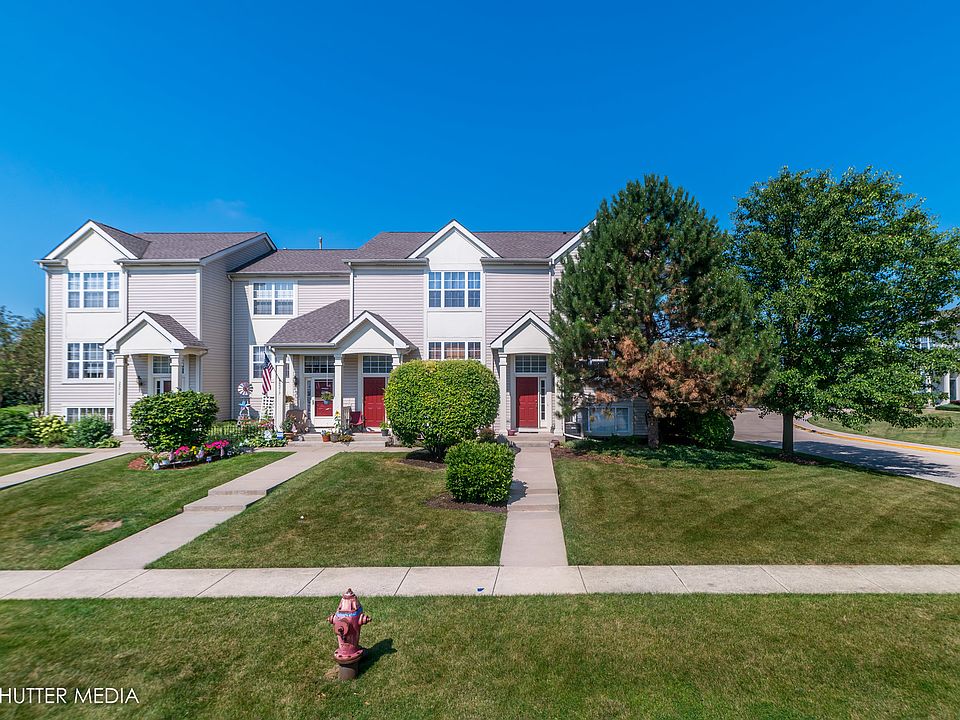 1st image of 2577 Canyon Dr Unit 2577