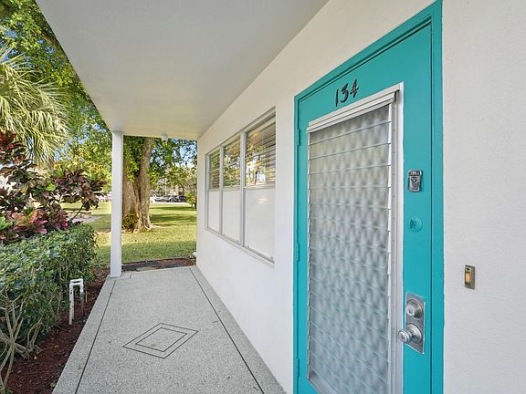2nd image of 134 Ventnor Drive #I