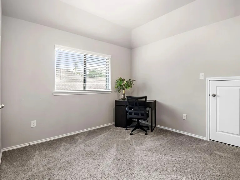 21631 Cascades Pass Ct — Photo 30