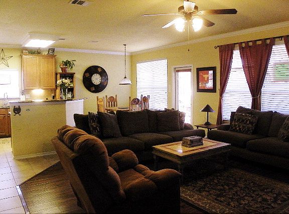 5th image of 854 San Fernando Ln