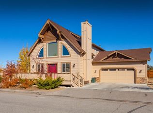 350 Maple Ridge Dr, Big Bear City, CA 92314