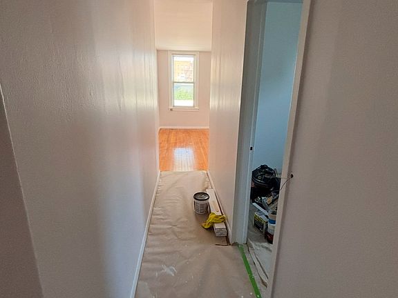 5th image of 525 E 235th St #2