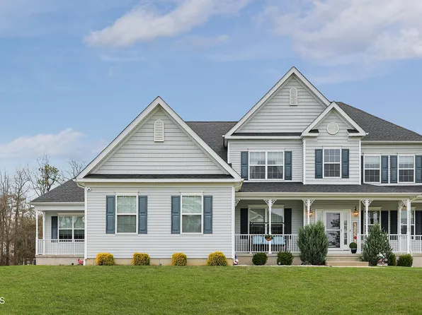 10 Colliers Court, Jackson, NJ 08527