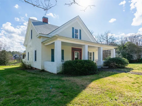 206 E Allenton St, Mount Gilead, NC 27306