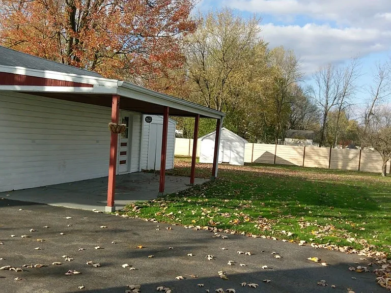 5940 Sheridan Dr — Photo 13