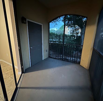 5th image of 6159 Metrowest Blvd Unit 107