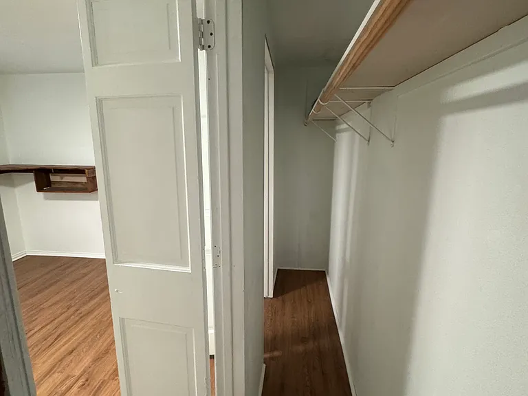 Kelly Ct — Photo 16