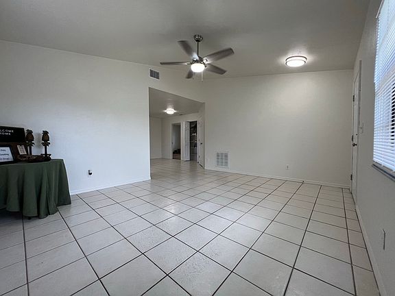 3rd image of 7301 Constitution Cir