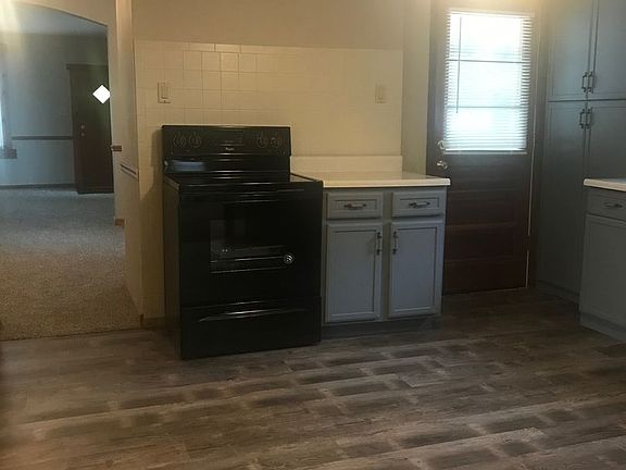 3rd image of 4600 Heidelberg Ave