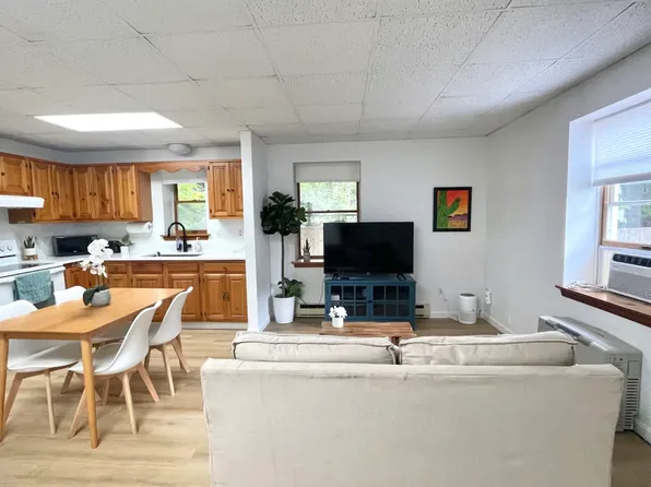 17 Page St, Brunswick, ME