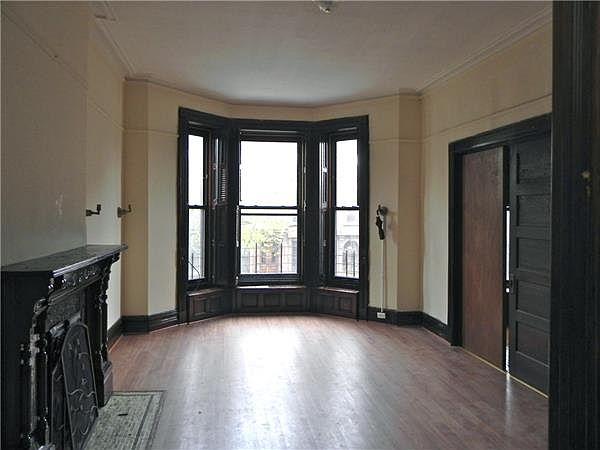 1st image of 200 Hancock St #3