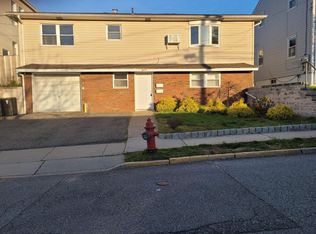 15 Dell Glen Ave, Lodi, NJ 07644