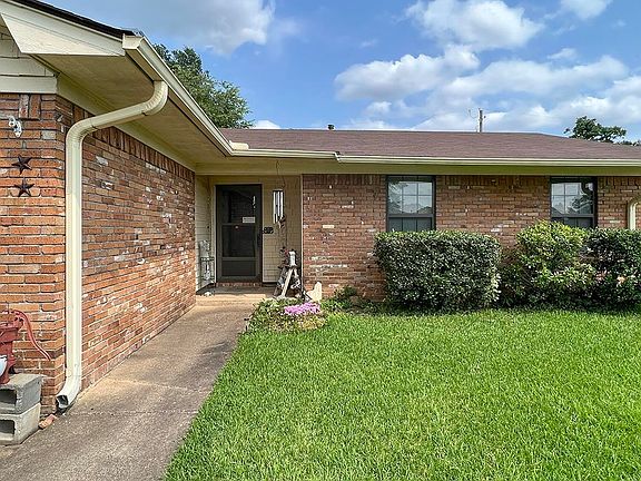 2nd image of 4307 Monroe Dr