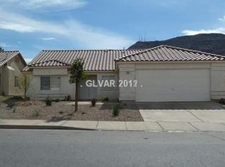 501 Waterwheel Falls Dr, Henderson, NV 89015