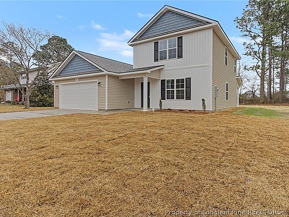 3rd image of 402 Rutherford St