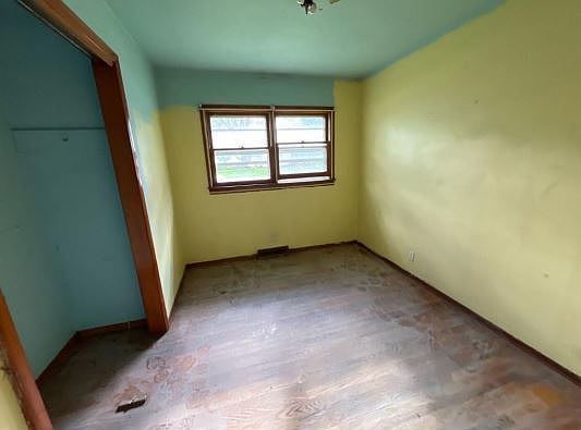 5th image of 165 N Jefferson Ave