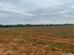 157 Dairy Rd, Pleasanton, TX 78064