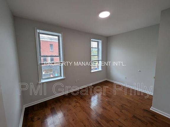 3rd image of 1630 W Susquehanna Ave #B