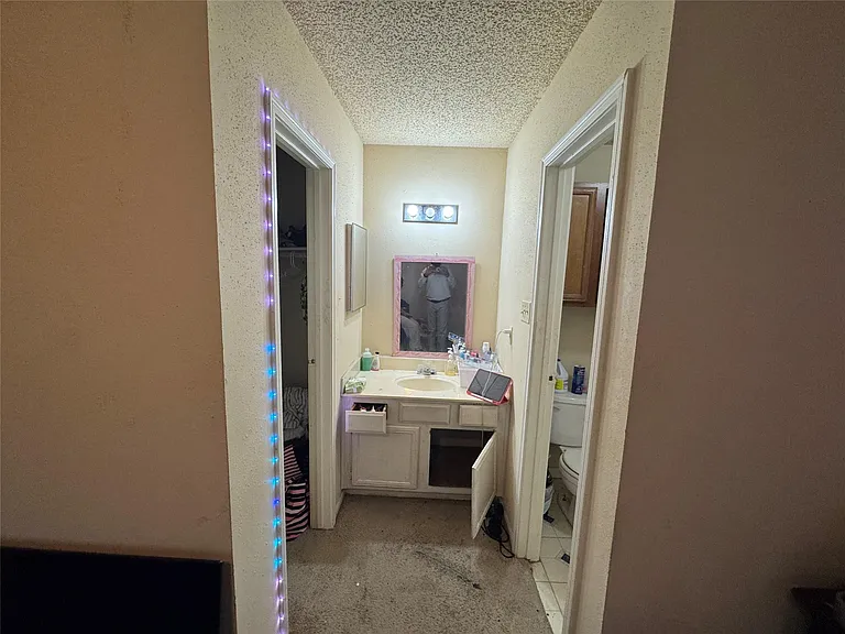 12300 Brookglade Cir #125 — Photo 13