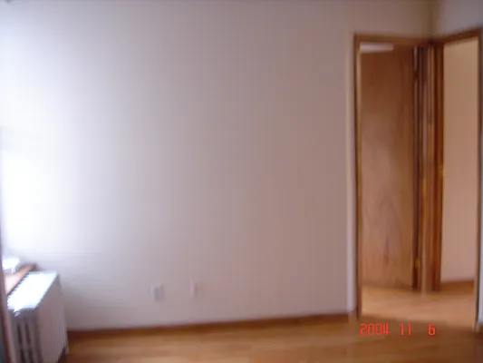 Rented by Chartwell Manhattan Realty | media 32