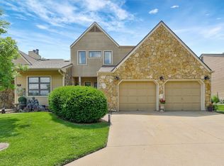 909 N Maize Rd UNIT 216, Wichita, KS 67212