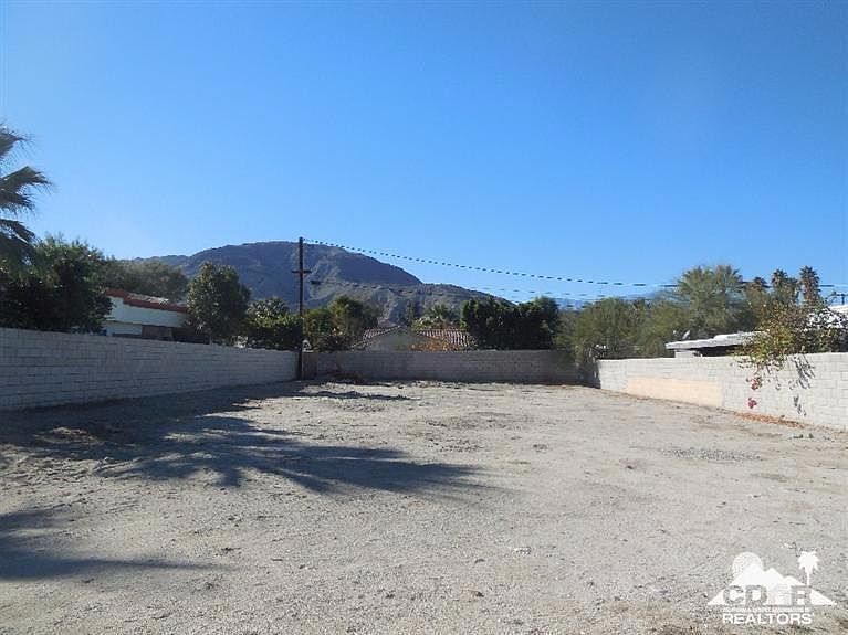 1st image of 44811 San Antonio Cir