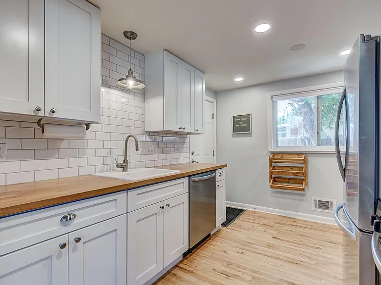 5303 Jellison St — Photo 8