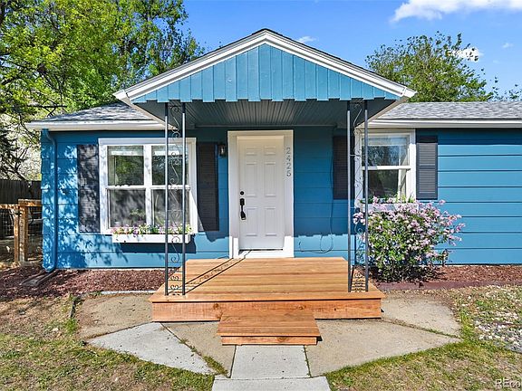 2nd image of 2425 Reed Street