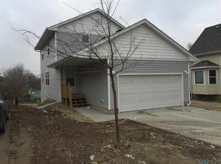 1111 N Duluth Ave, Sioux Falls, SD 57104